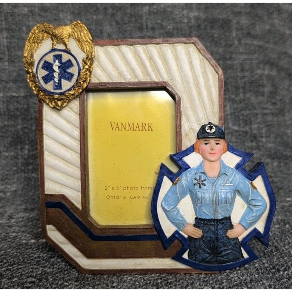 Vintage Vanmark Medics of Valor EMT First Responder Heros Photo Frame‎ 2" x 3"